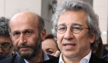 Yüzde 50’nin basın hürriyeti: Can Dündar ve Erdem Gül tutuklandı!