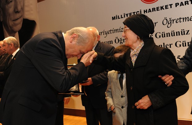 YARINLARIN KİLİDİNİ AÇACAK ANAHTAR ÖĞRETMENLERİN ELİNDEDİR