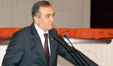 ÜNİVERSİTE KORİDORLARI KANDİL MAĞARALARINA DÖNDÜ