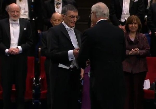 Türklerin Nobel Gururu Aziz Sancar Ödülünü aldı.