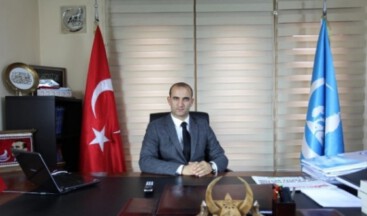 ‘SÖZDE AYDIN ÖZDE KİTAP YÜKLÜ MERKEP’LER