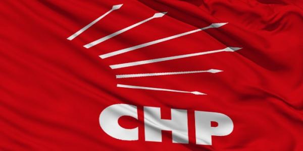 CHP UTANMIYOR: Hendekçi Akademisyenlere Destek