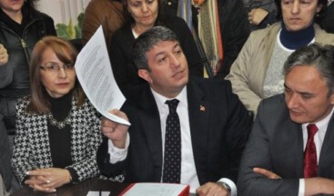 Bildiriyi İmzalayan Akademisyenlere Tepki