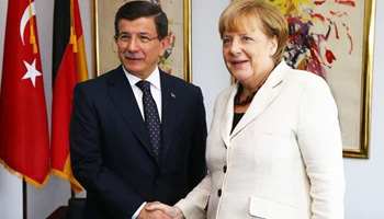 Davutoğlu şimdilik uyarmayan müttefikle görüştü