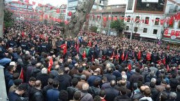 Trabzon şehidine ağladı