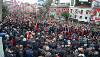 Trabzon şehidine ağladı