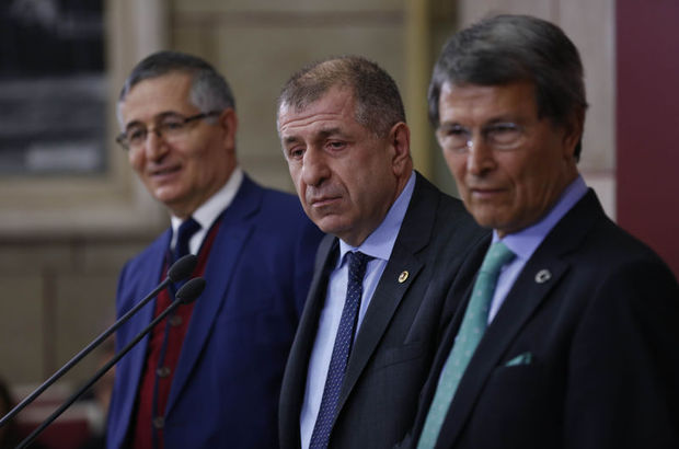 Ümit Özdağ istifa etti: “Bahçeli ülkücü hareketin Devlet ağabeyi olarak her zaman kalacak”