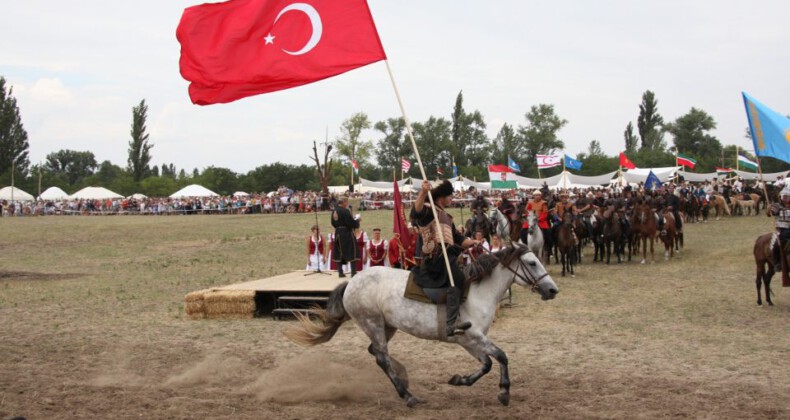 Kurultay şart oldu