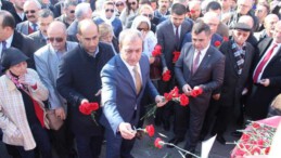 MHP Ankara Teşkilatından Güvenpark Şehitlerine Karanfil