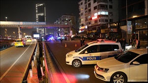 İstanbul Mecidiyeköy’de Metrobüs durağında patlama