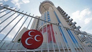 90 Eski MHP’li: Olağanüstü Kongre Behemehal Toplanmalı