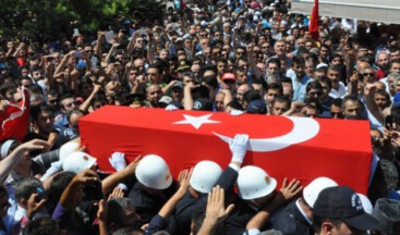 Hainler Diyarbakır’da saldırdı: 2 askerimiz şehit düştü 2 de yaralımız var