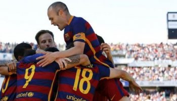 Barcelona Şampiyon !