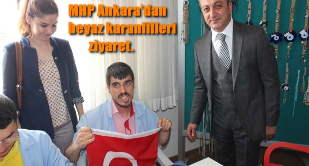 MHP Ankara’dan beyaz karanfilleri ziyaret.