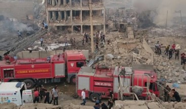 Unutan kahrolsun: 11 polisimiz şehit oldu 75 polisimiz de yaralı