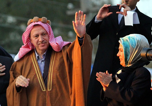 DEVLET BAŞKANLIĞI’NDAN HİLAFET’E GEÇİŞ Mİ?