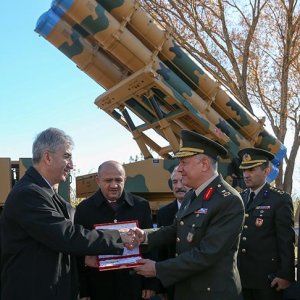 MİLLİ FÜZE SİSTEMİ ‘KASIRGA’DA TSK’YA İLK TESLİMAT
