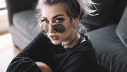 How To Photograph A Model Like A Professional