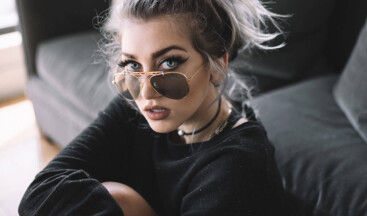 How To Photograph A Model Like A Professional