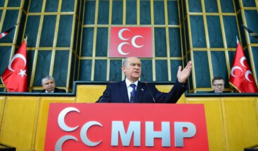 BAHÇELİ: PEŞMERGE NE ZAMAN BAYRAĞA SAHİP OLMUŞTUR?