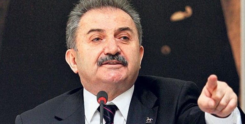 ‘Ferman Bahçeli’ninse vatan bizimdir’