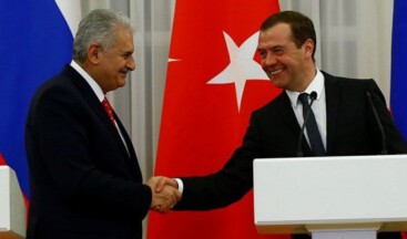 Sürpriz Medvedev- Yıldırım görüşmesi