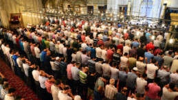 Bayram namazı saat kaçta? Bayram namazı vakitleri 2017