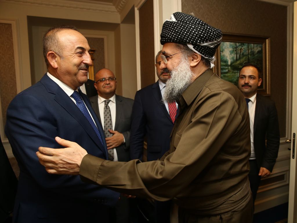Dışişleri Bakanı Çavuşoğlu bölücüleri sevindirdi