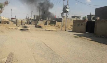 Tuzhurmatu’da Kürtlerin parti binası yakıldı