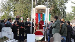 Mehmed Emin Resulzade kabri başında anıldı