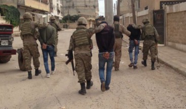 TSK: Afrin halkı 3 teröristi yakalayıp teslim etti