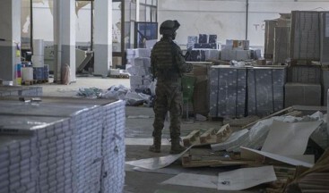 Mehmetçik Afrin&rsquo;de terör örgütünün karargahını buldu