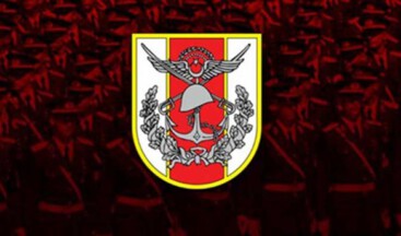 TSK’nın Vatan Marşı ile yeni yıl kutlaması duygulandırıyor