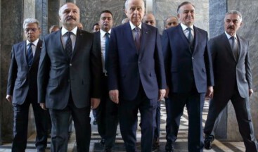 Bahçeli’nin erken seçim çağrısının ardından Ankara’da baş döndüren trafik