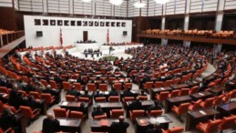 TBMM’de gergin 23 Nisan oturumu!