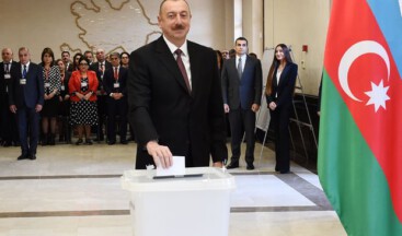 Azerbaycan gelecek 7 yıl için sandık başında!