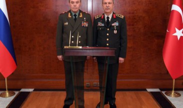 Münbiç operasyonu öncesi Org. Hulusi Akar Rusya Genelkurmay Başkanı ile görüştü
