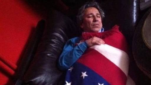 Can Dündar’a kırmızı bülten