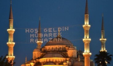 İstanbul iftar vakti saat kaçta? İstanbul&rsquo;da ilk iftar saat kaçta? 16 Mayıs 2018 İstanbul imsakiyesi