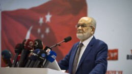 Karamollaoğlu adaylık başvurusunda bulundu