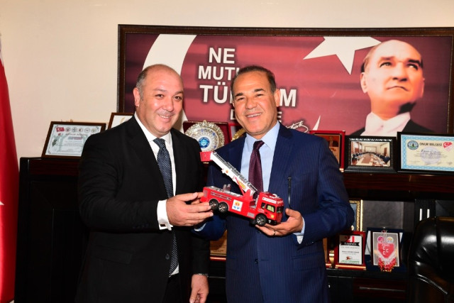 Sözlü:  İtfaiye Çalışanlarımız Özveriyle Görevlerini İfa Ediyorlar