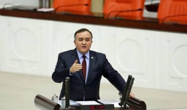 MHP’li Akçay: EYT’nin Çözümü Araştırma Komisyonu Kurmak Değil Kanun Çıkarmaktır
