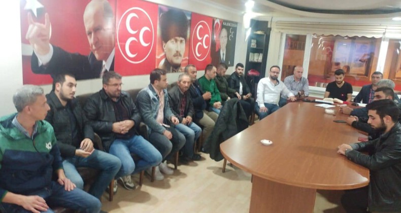 MHP KARAMÜRSEL ŞEHİTLERİNİ UNUTMADI!