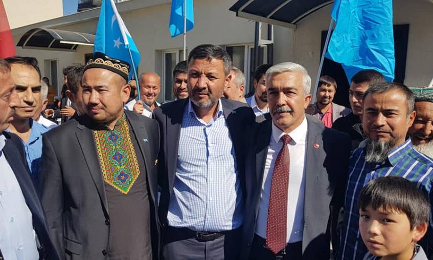 MHP Melikgazi teşkilatı Doğu Türkistanlılarla buluştu