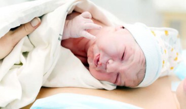 ‘Türkiye’de günde 395 Suriyeli bebek dünyaya geliyor’