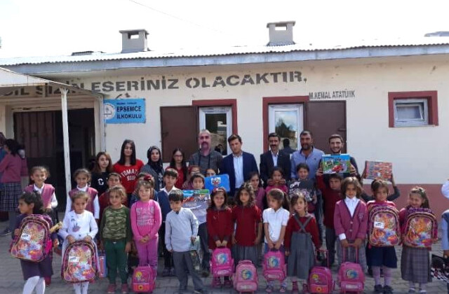 Ülkü Ocakları’ndan  Kardeş Köy Okulları  Projesi