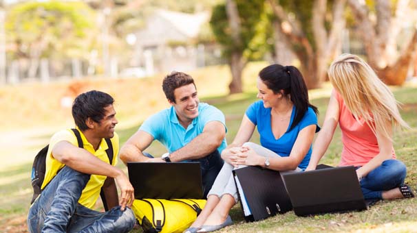 Yurtdışında dil eğitimi alırken çalışmak mümkün