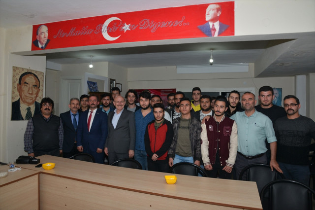 Terme Belediye Başkanı Şenol Kul’dan Terme Ülkü Ocakları’na ziyaret