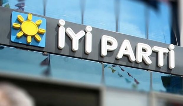 İP’te yine istifa depremi! Meral hanım yönetemiyor