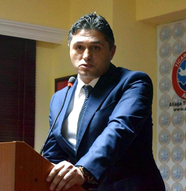 MHP Aliağa Belediye Başkanı Serkan Acar’ı Yeniden Aday Gösterdi